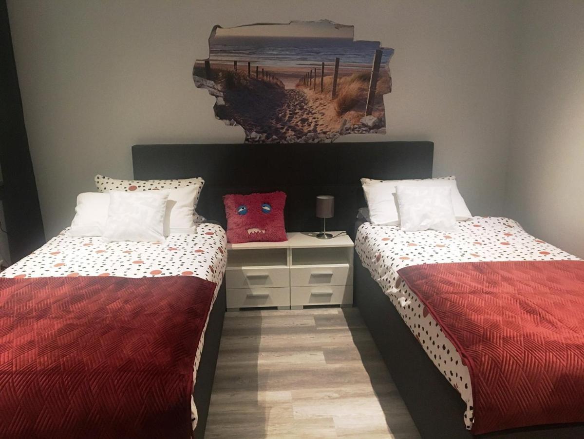Dormitorium Kaarst Wohnraum Auf Zeit Hostel Eksteriør bilde