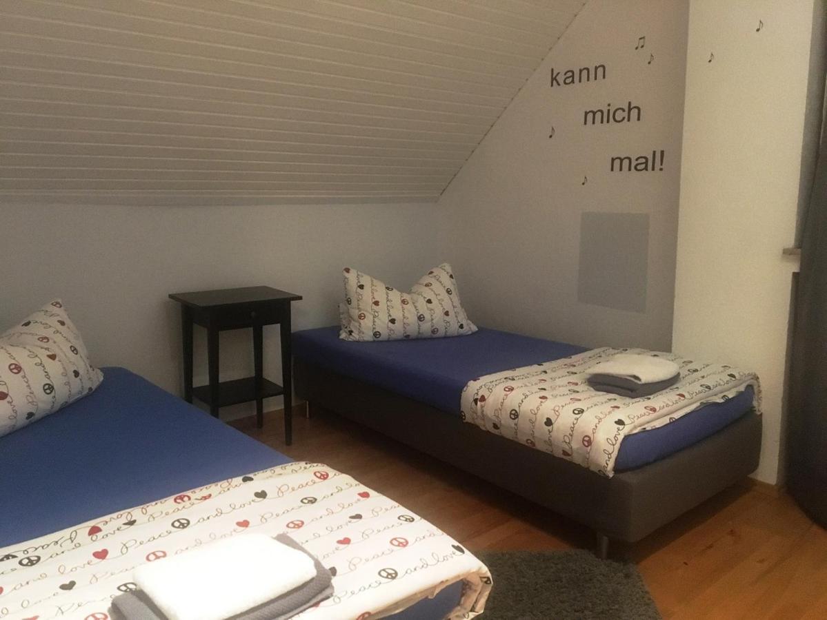 Dormitorium Kaarst Wohnraum Auf Zeit Hostel Eksteriør bilde